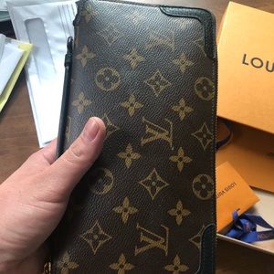 LV Daily Organizer